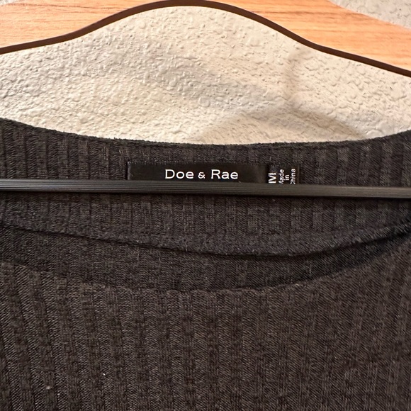 Doe‎ & Rae sweater dress - Picture 3 of 5